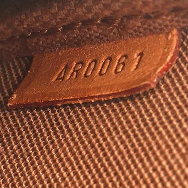 Louis Vuitton Monogram Pochette Accessoires Bag in Coated canvas from A Retro Tale, photo 7 of 7