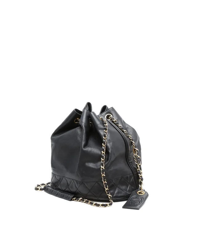 Chanel Quilted Bucket Bag in Leather from A Retro Tale, photo 3 of 12