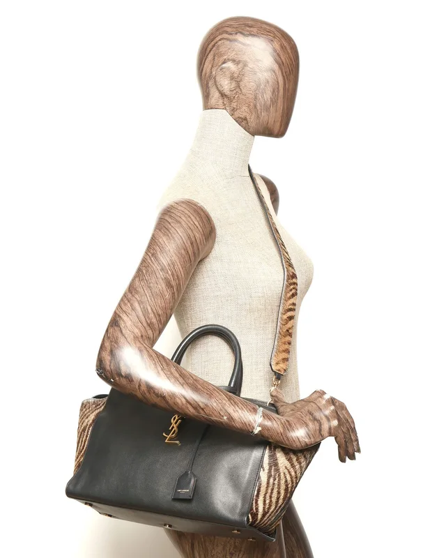 Saint Laurent Downtown Cabas Bag in Suede from A Retro Tale, photo 10 of 10