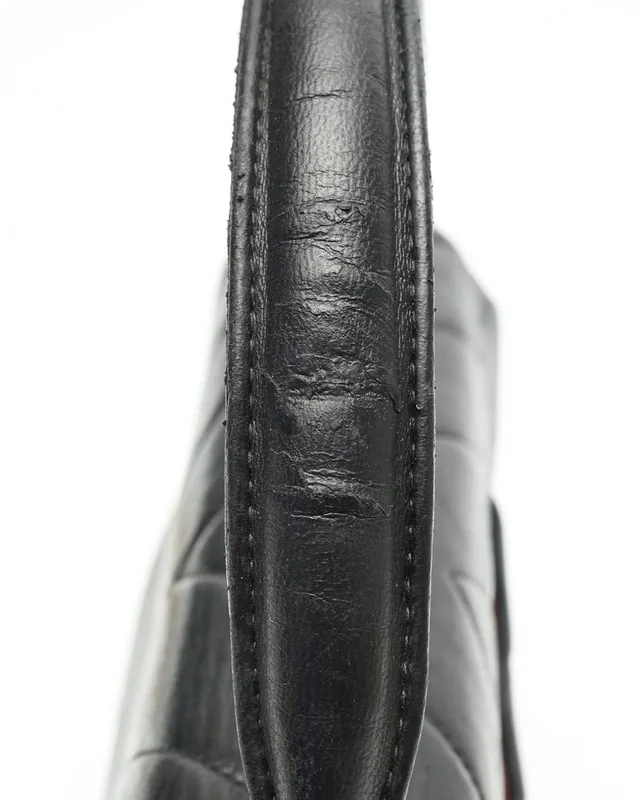 Chanel Chevron Top Handle Bag in Leather from A Retro Tale, photo 9 of 16