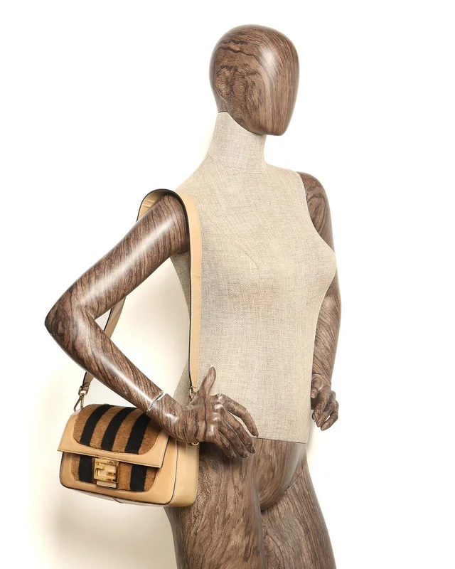 Fendi Shearling Baguette Bag in Wool from A Retro Tale, photo 9 of 9