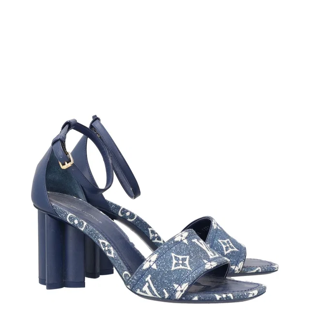 Louis Vuitton Navy blue Denim with leather accents Heeled Shoes in Navy Denim from HEWI