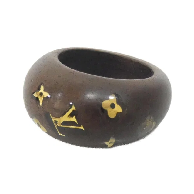 Louis Vuitton Bague Sylvania L Ring from The Reluxe