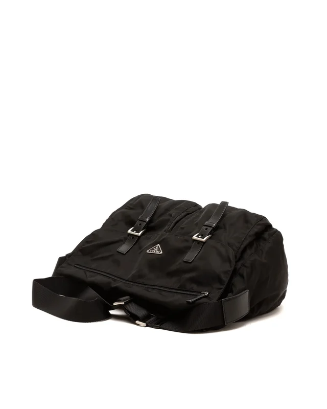Prada Tessuto Messenger Bag in Nylon from A Retro Tale, photo 4 of 8