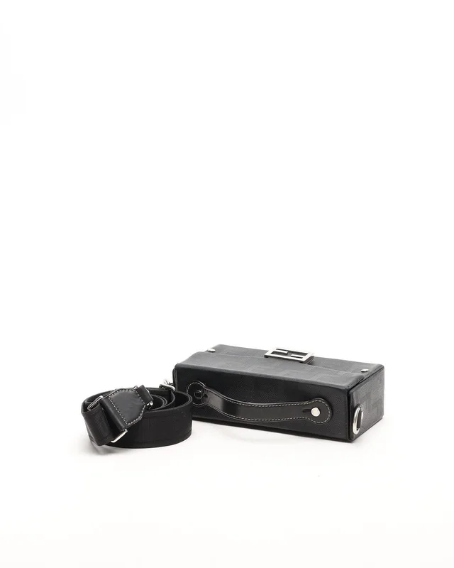 Fendi Baguette Soft Trunk Bag from A Retro Tale, photo 4 of 9