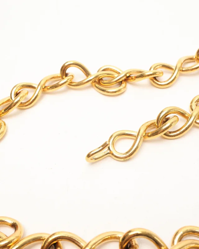 Chanel Chain Belt from A Retro Tale, photo 2 of 4