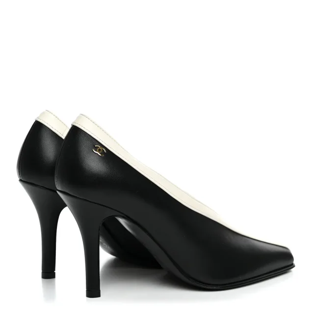 Chanel Pumps 35.5 Black Ivory in Black Lambskin from FASHIONPHILE, photo 5 of 10