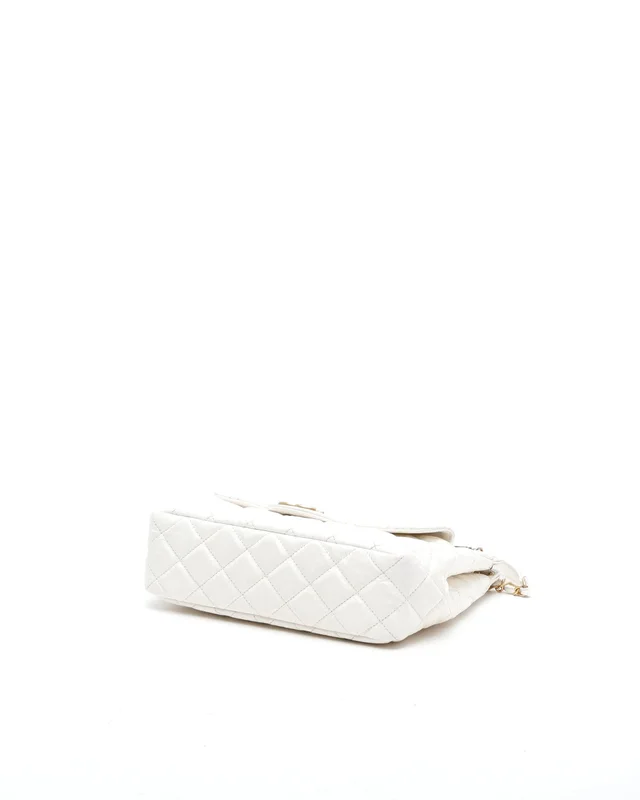 Chanel Medium Wavy CC Bag in Leather from A Retro Tale, photo 5 of 13