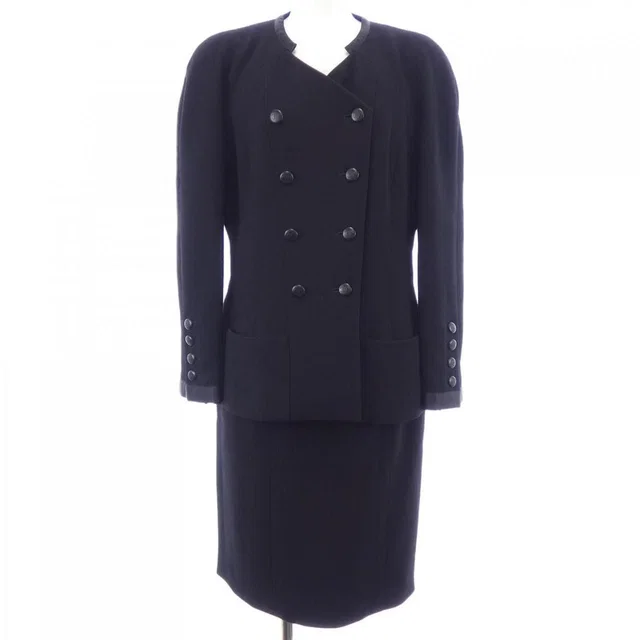 Chanel Vintage 96C Suit from The Reluxe