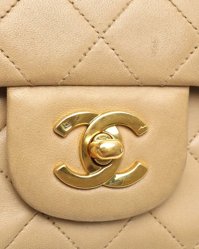 Chanel Classic Small Double Flap Bag in Leather from A Retro Tale, photo 8 of 12