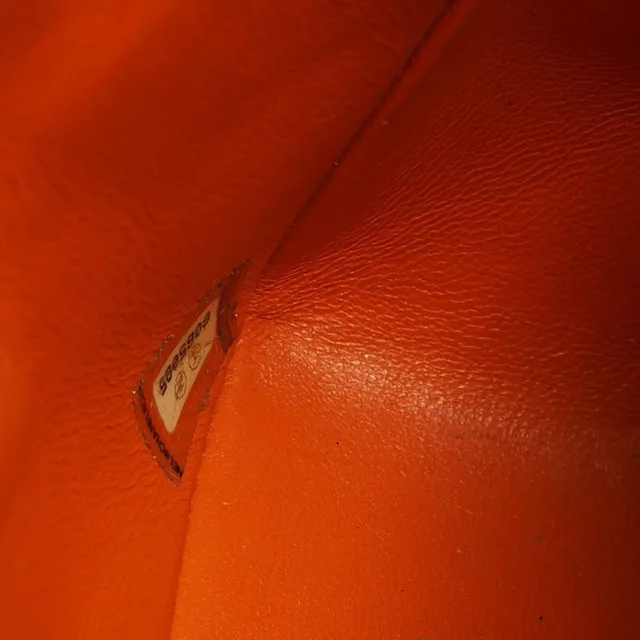 Chanel Classic Square Patent Single Flap Bag in Patent leather from A Retro Tale, photo 11 of 14