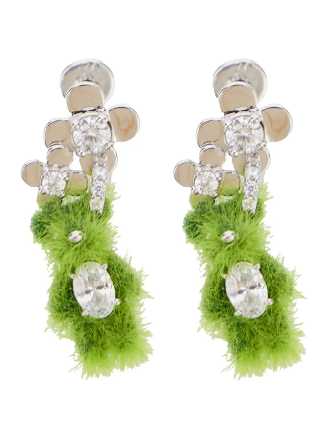 Yvmin Green 'Grass Flower Bear' Earrings with 925 Silver Rose Gold Plating for Women in Green 40% Silver 925 plated 18k from Gaudenzi Boutique, photo 1 of 1