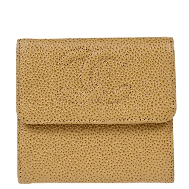 Chanel 2001-2003 Beige Caviar Bifold Wallet Purse in Beige Caviar leather from AMORE Vintage Tokyo