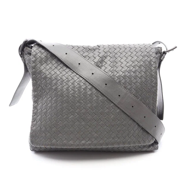 Bottega Veneta Intrecciato leather shoulder bag in Woven leather from LuxUness