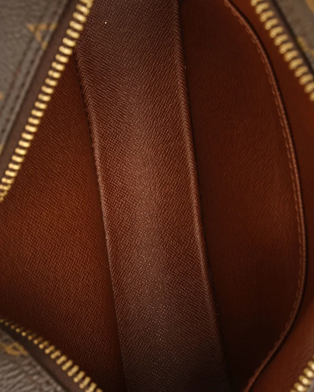 Louis Vuitton Monogram Pochette Cité Bag in Coated canvas from A Retro Tale, photo 7 of 10