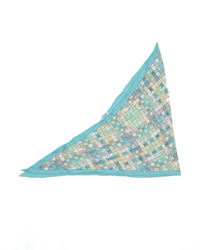 Hermès Bolduc Triangle Silk Scarf in Silk from A Retro Tale, photo 2 of 2