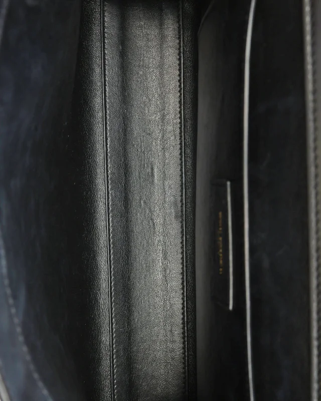 Saint Laurent Manhattan Baguette Shoulder Bag in Leather from A Retro Tale, photo 7 of 9