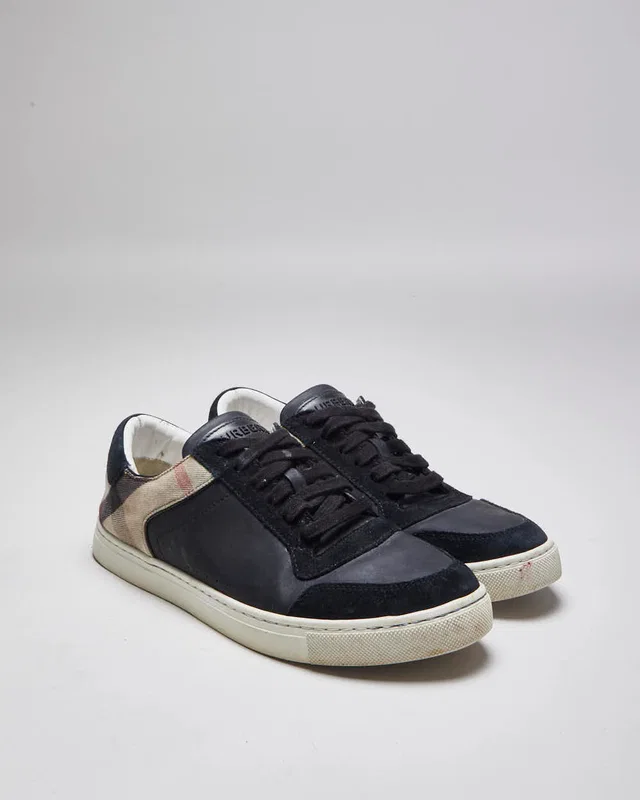 Vintage 2000's Burberry Suede Low Trainers - UK 8 in Suede from Rokit Vintage