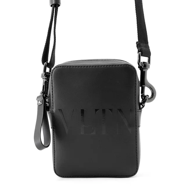 Valentino Garavani VLTNLogo Shoulder Bag Black2Y2B0943BHY_0NO Leather in Red Leather from GALLERY RARE