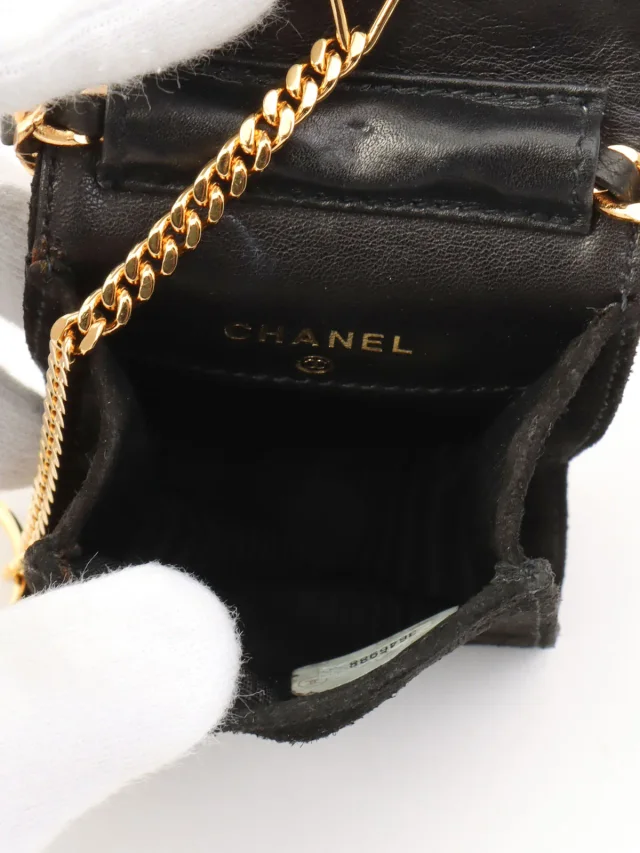 Chanel Suede CC Mark Stitch Chain Shoulder Bag Mini Black circa 2001 in Black Suede from VINTAGE QOO TOKYO, photo 6 of 13
