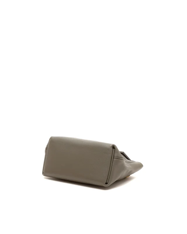 Hermès 24/ -21 Evergrain Bag in Leather from A Retro Tale, photo 5 of 11
