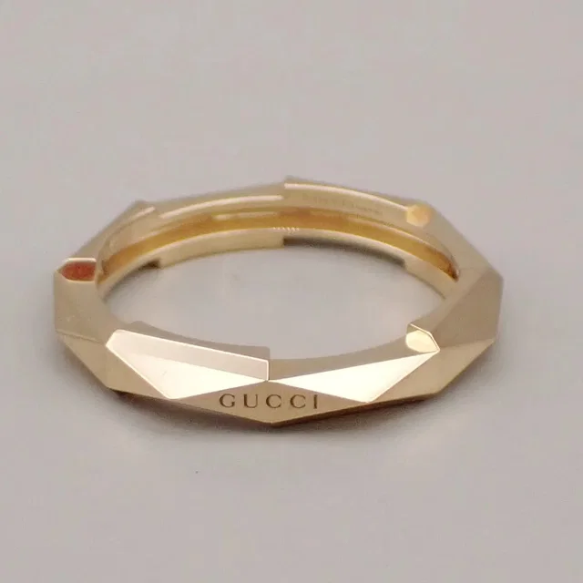 Gucci Link To Love Studded 18k Yellow Gold Jewelry in Yellow from HEWI