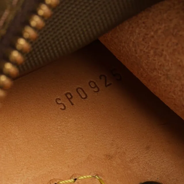 Louis Vuitton Monogram Garment Carrier Bag from A Retro Tale, photo 5 of 6