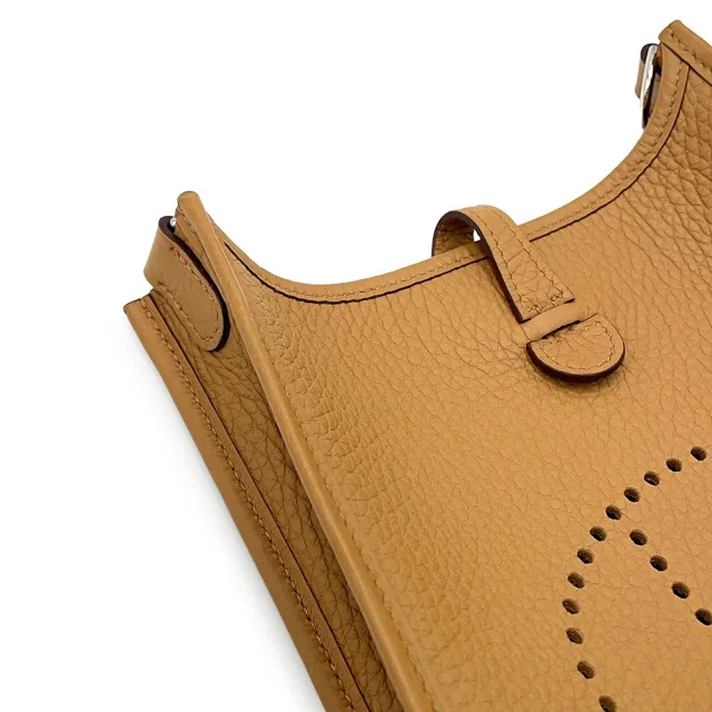 Hermès Evelyne Long Biscuit Taurillon Clemence Size TPM in Clemence leather from GALLERY RARE, photo 4 of 4