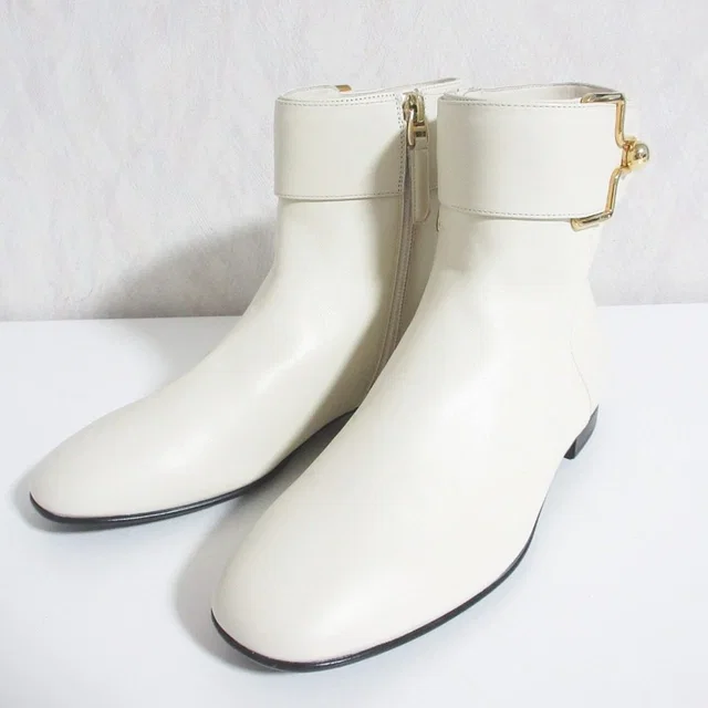 Bally Mae Flat Leather Boots in Leather from LuxUness