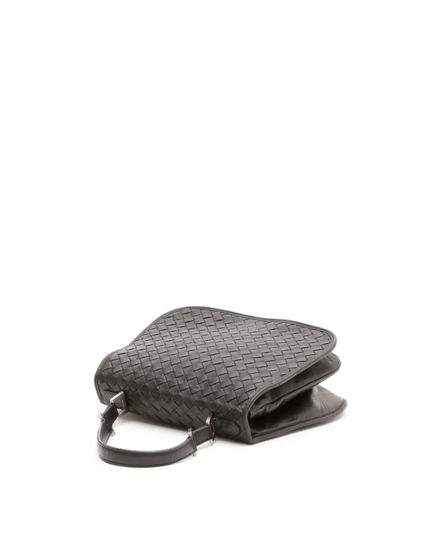 Bottega Veneta Intrecciato Top Handle Bag in Woven leather from A Retro Tale, photo 5 of 9