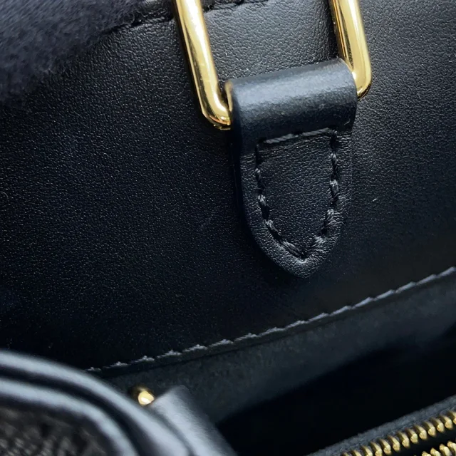 Louis Vuitton Avenue 2WAY Bag NoirM25577 Monogram Empreinte Leather Size PM in Leather from GALLERY RARE, photo 9 of 18