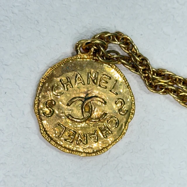 Chanel Vintage Gold CC Pendant Necklace in Gold from Revivre Luxury Consignment