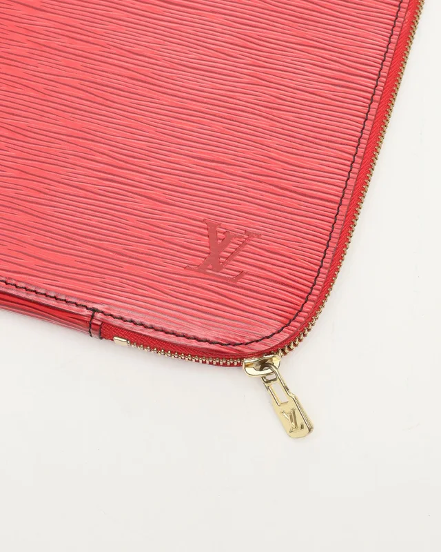 Louis Vuitton EPI Laptop Case, size 17-Inch from A Retro Tale, photo 5 of 5