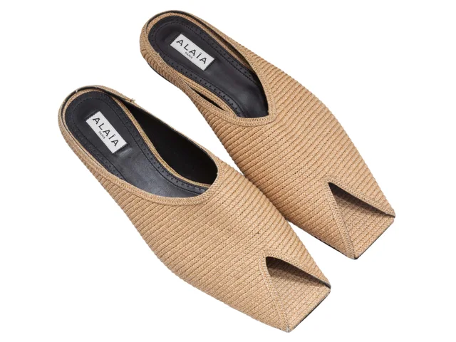 Alaia Raffia Square-Toe Slide Sandals Size 40 in Beige Raffia from Designer Revival, photo 2 of 5