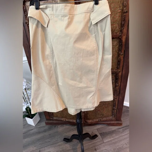 Jil Sander Cream Pencil Skirt For Cocktail Events 36 in White from Poshmark