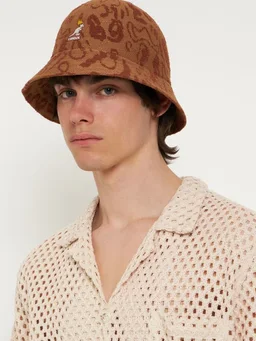Kangol Bucket hat with graphic detail in 56% Modacrylic, 18% Acrylic, 18% Polyester, 100% Nylon, photo 3 of 6 from LUISAVIAROMA