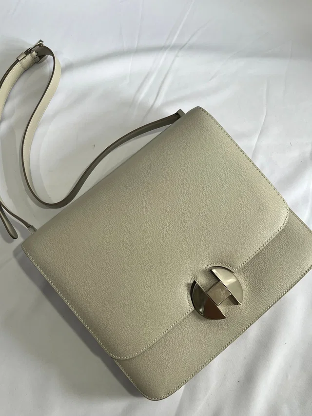 Hermès Gris Perle Evercolor 2002 Bag #D in Grey from Luxury Promise