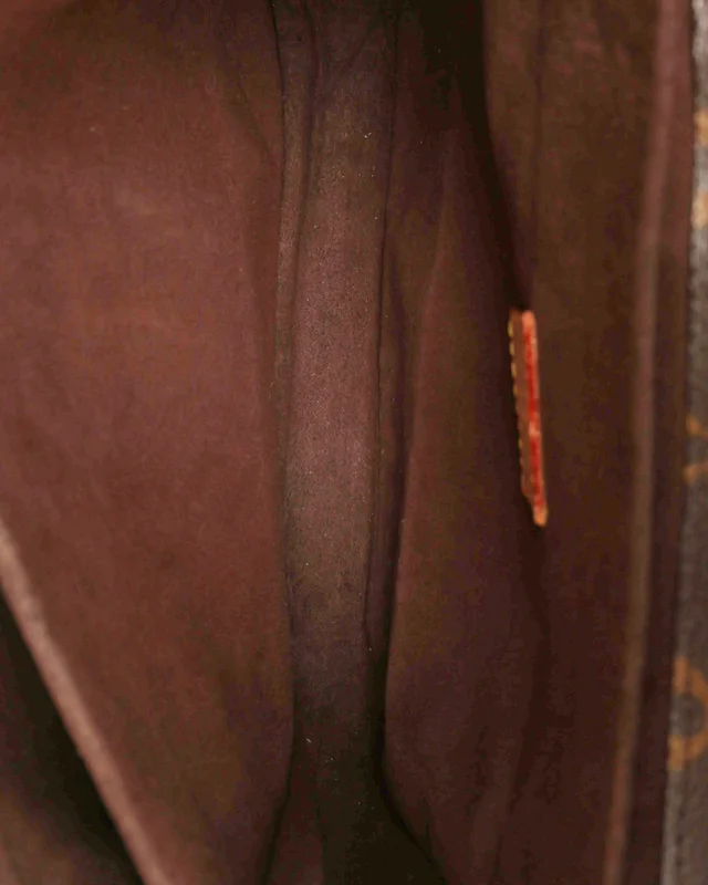 Louis Vuitton Monogram Pochette Métis MM Bag in Coated canvas from A Retro Tale, photo 7 of 8