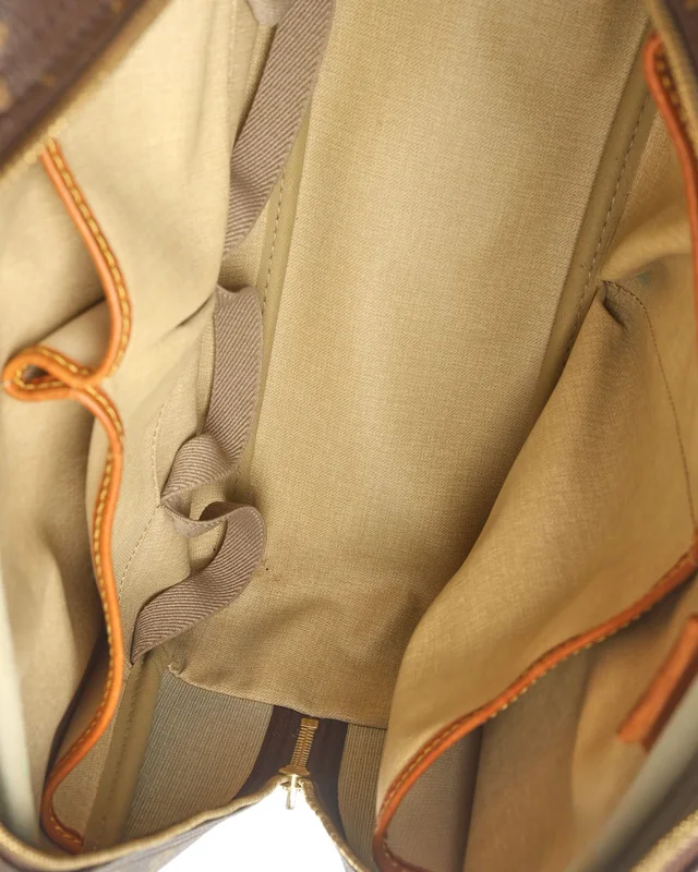 Louis Vuitton Monogram Deauville Bag from A Retro Tale, photo 7 of 8