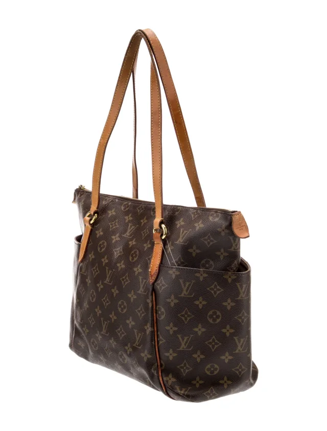 Louis Vuitton Tote Shoulder in Brown Coated canvas from The RealReal, photo 3 of 6