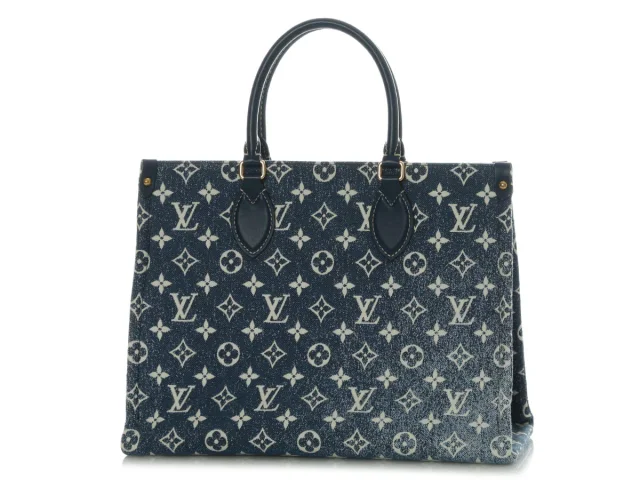 Louis Vuitton Monogram Denim Onthego MM in Blue Denim from Ann's Fabulous Finds, photo 3 of 10