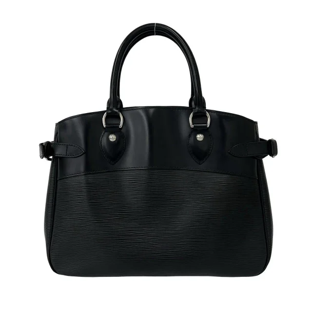 Louis Vuitton Passy PM Epi Leather Handbag in Black Leather from LuxUness, photo 3 of 10
