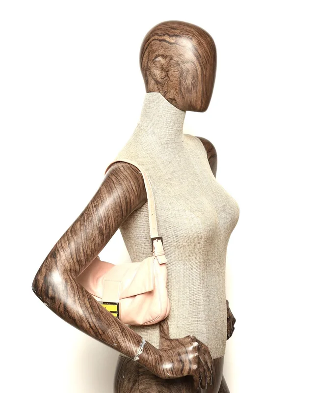 Fendi Baguette Bag in Leather from A Retro Tale, photo 7 of 7