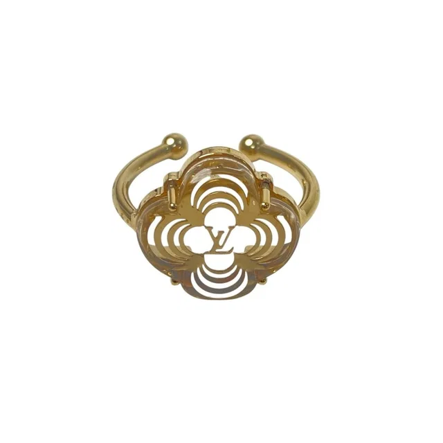 Louis Vuitton Bag Ara Folio Ring 5 from The Reluxe