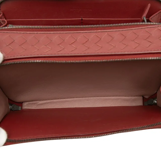 Red Bottega Veneta Nappa Intrecciato Double Zip Shoulder Bag in Red Nappa leather from Designer Revival, photo 2 of 2