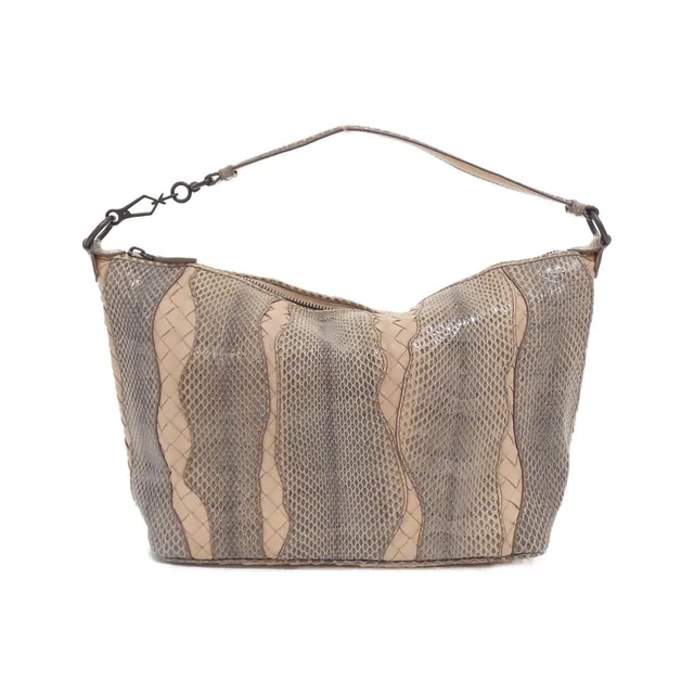 Bottega Veneta Shoulder Bag in Leather from The Reluxe