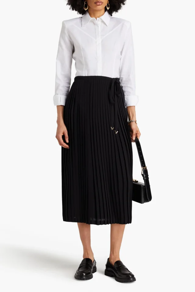 Valentino Garavani Pleated Silk-Crepe Midi Skirt in Black, photo 2 of 4 from THE OUTNET