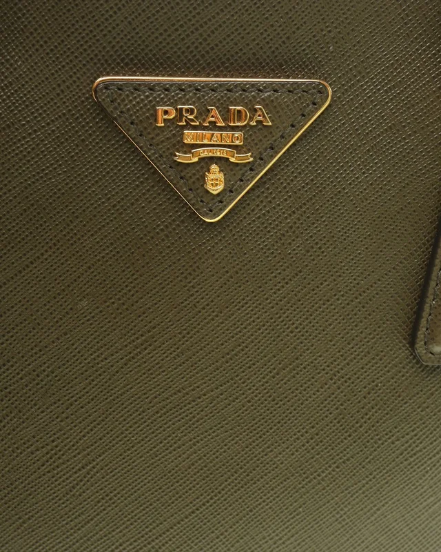Prada Saffiano Lux Promenade Top Handle Bag in Saffiano leather from A Retro Tale, photo 6 of 16
