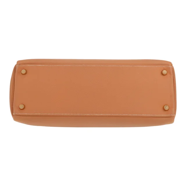 Hermès Kelly 32 cm handbag in Courchevel Gold leather in Gold Leather from Collector Square, photo 3 of 3
