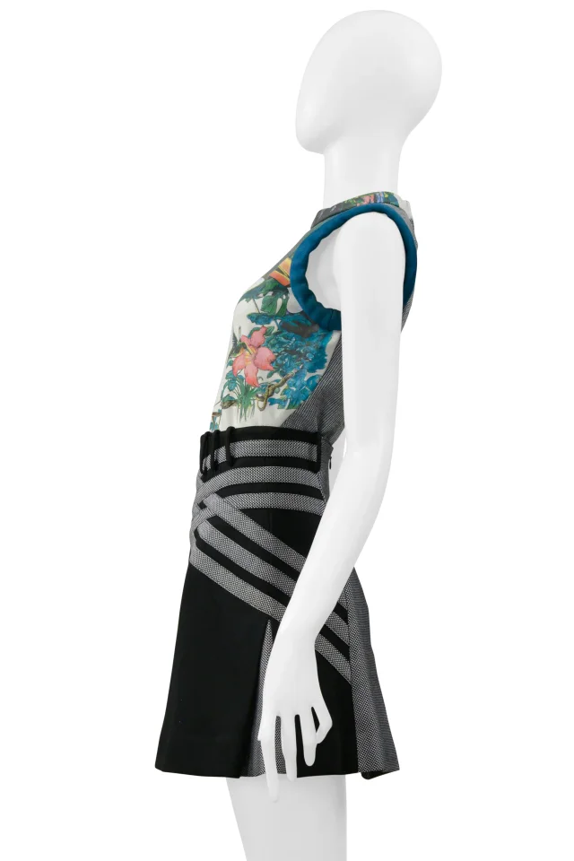 Balenciaga By Nicolas Ghesquiere Scuba Top & Skirt 2003 in Nylon from Resurrection Vintage, photo 6 of 8